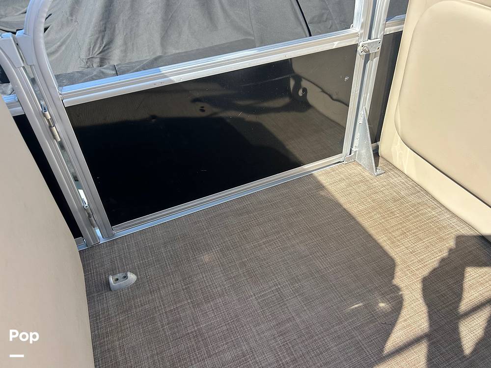 Slide: The Image of Sun Tracker Sportfish 22 DLX 2023 - 15104584