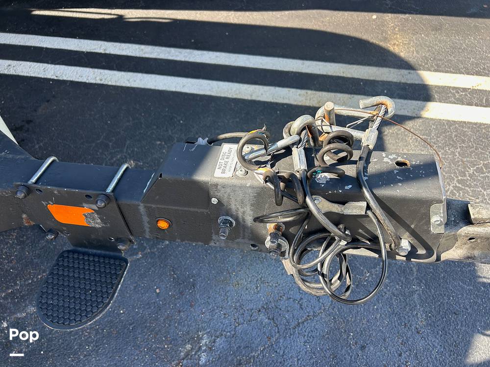 Slide: The Image of Sun Tracker Sportfish 22 DLX 2023 - 15104601
