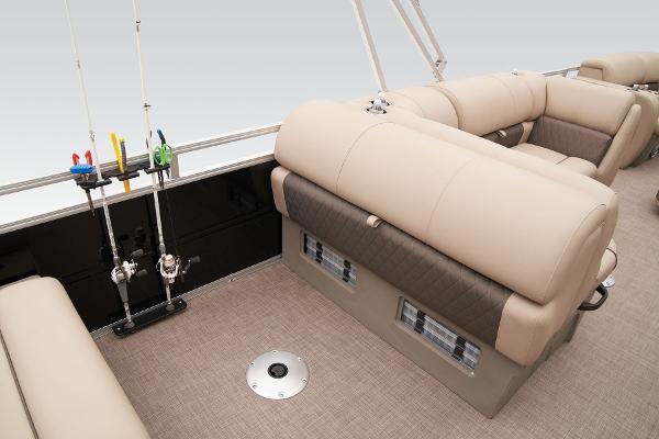 Slide: The Image of Sun Tracker SportFish 22 DLX 2025 - 53