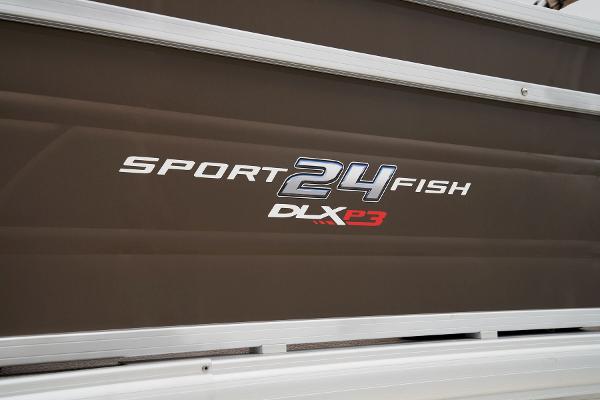 Slide: The Image of Sun Tracker Sportfish 24 XP3 2024 - 19