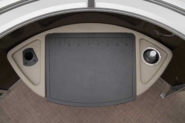 Slide: The Image of Sun Tracker Sportfish 24 XP3 2024 - 22