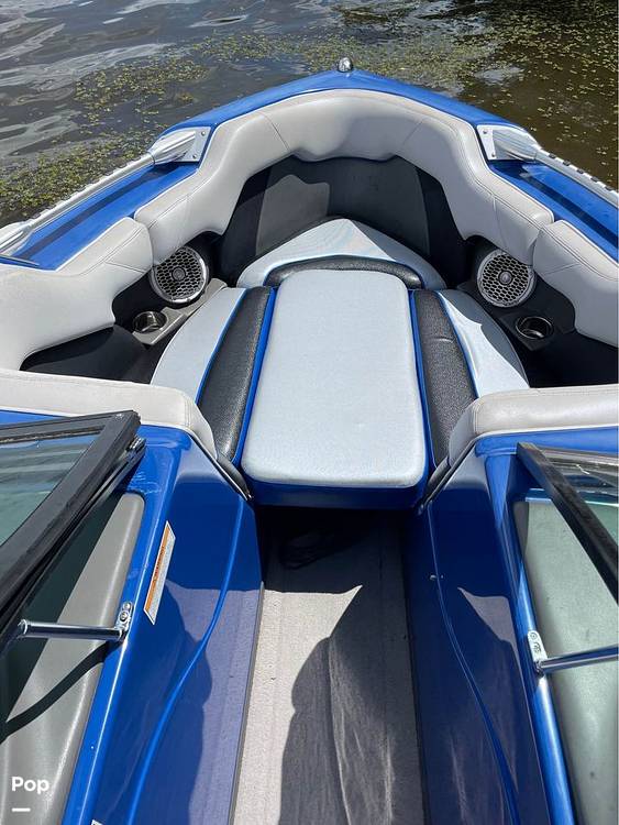 Slide: The Image of Bow Seating - 12731066