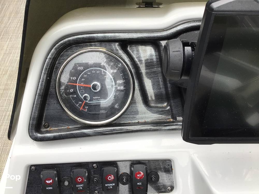 Slide: The Image of Sweetwater 2386FS 2022 - 15636935