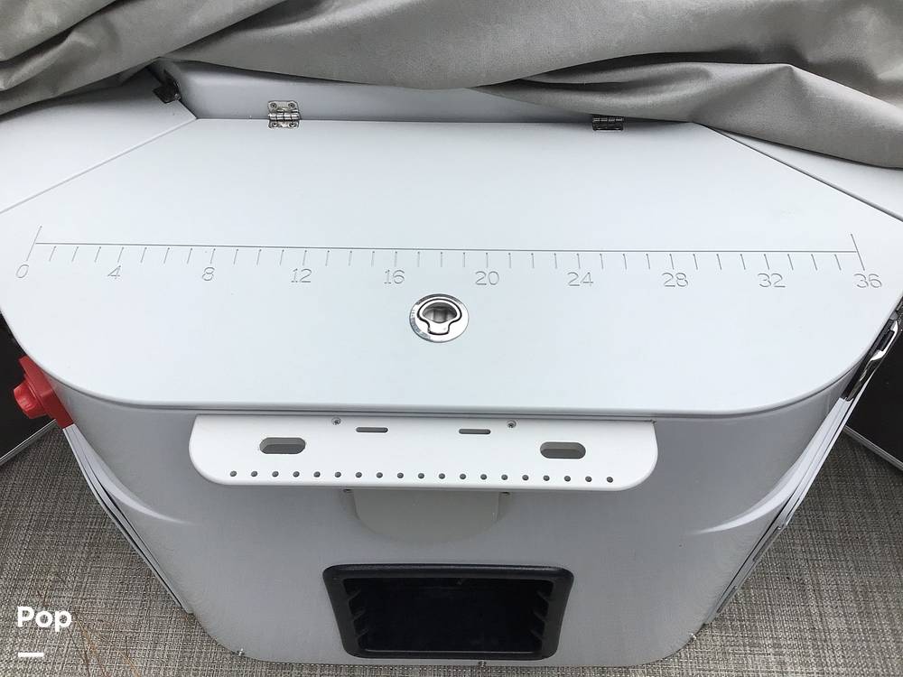 Slide: The Image of Sweetwater 2386FS 2022 - 15636944