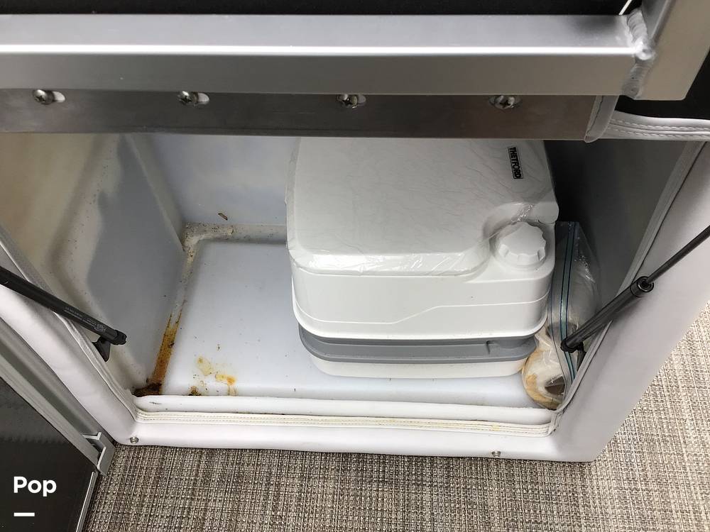 Slide: The Image of Sweetwater 2386FS 2022 - 15637016