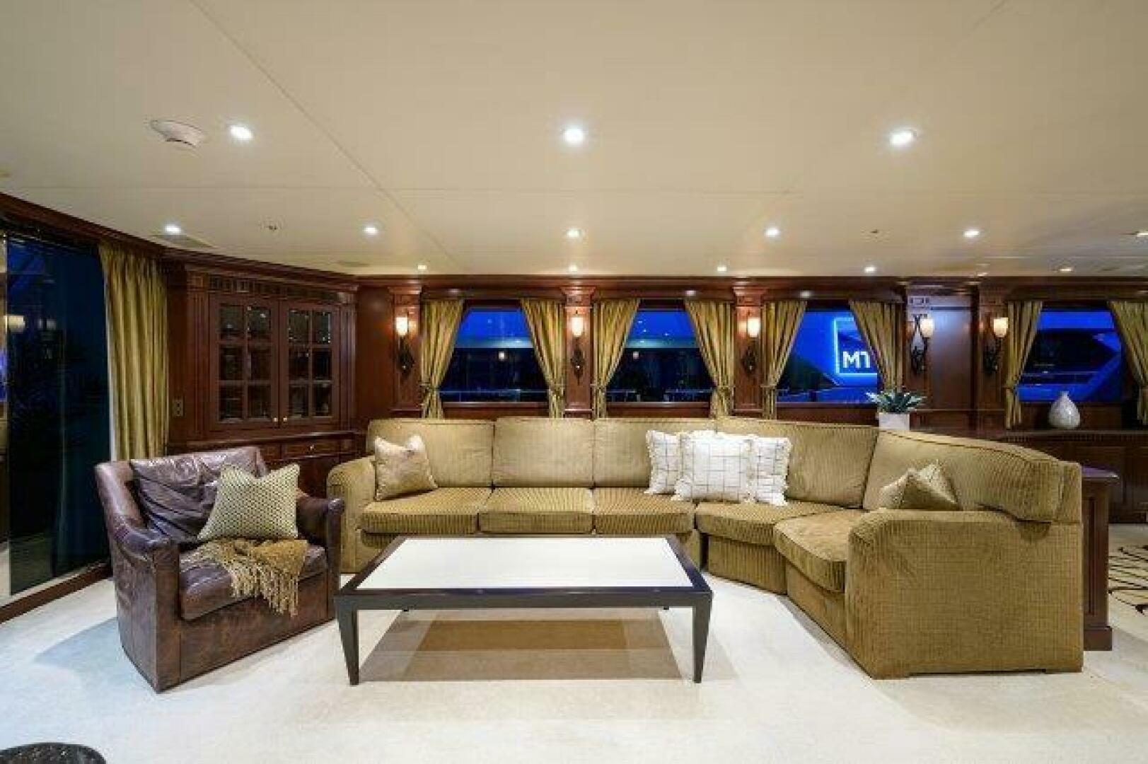 Slide: The Image of Salon - 4185485