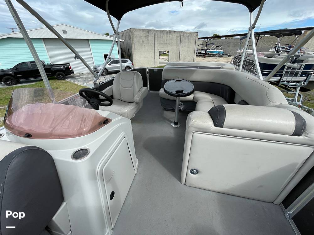 Slide: The Image of Sylvan Mirage 820 2021 - 14345091