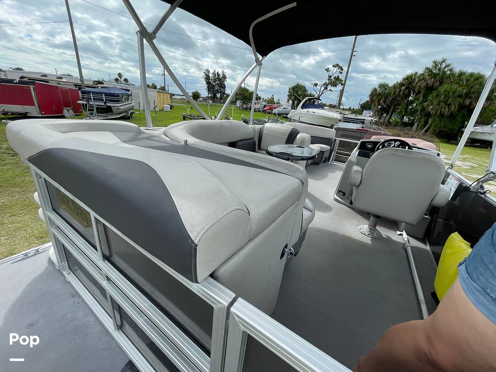 Slide: The Image of Sylvan Mirage 820 2021 - 14345095