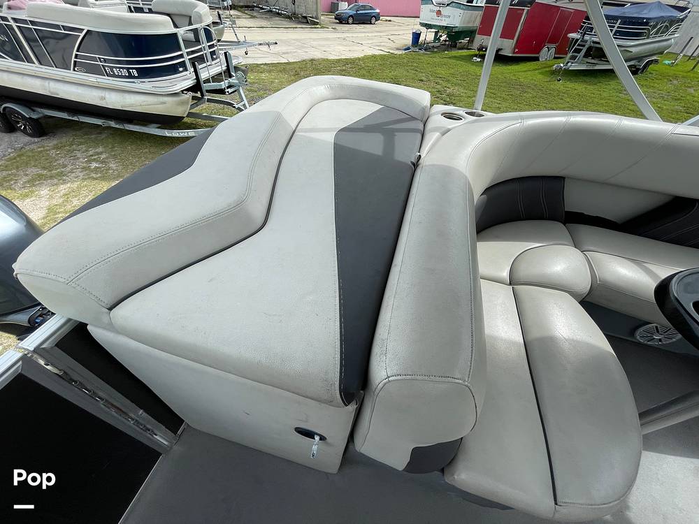 Slide: The Image of Sylvan Mirage 820 2021 - 14345100