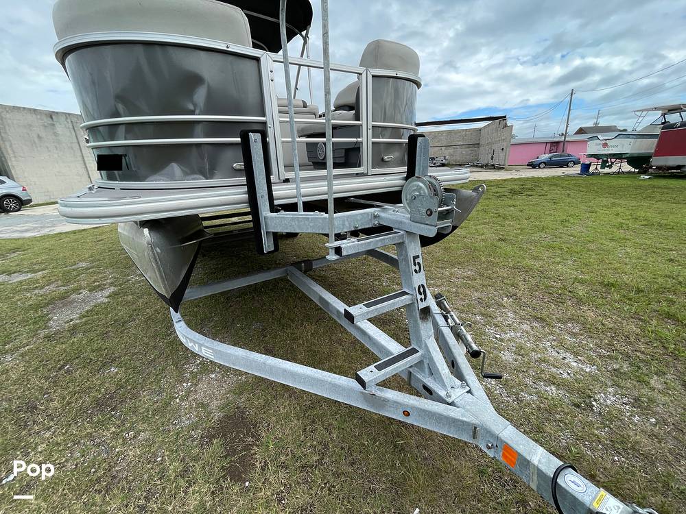 Slide: The Image of Sylvan Mirage 820 2021 - 14345073
