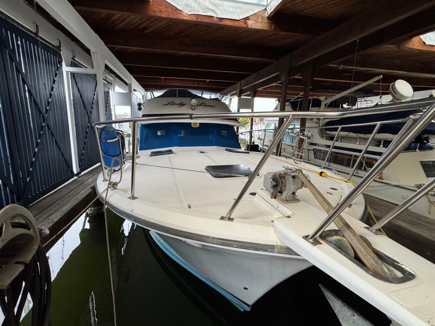 Slide: The Image of Symbol 51 Motor Yacht 1987 - 5049142