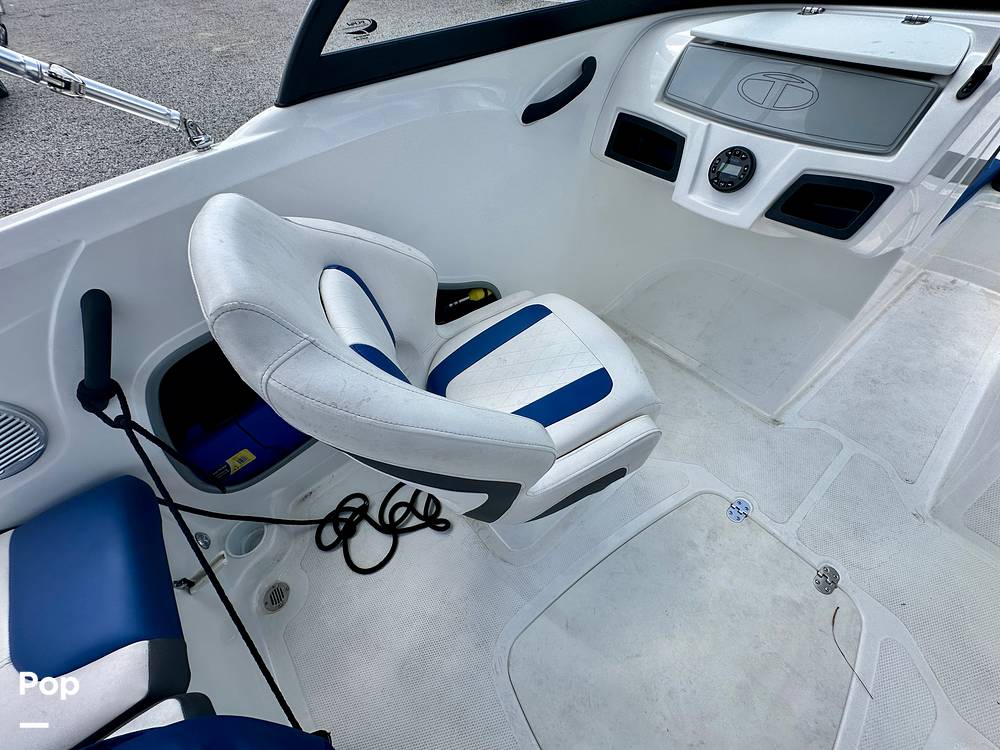 Slide: The Image of Tahoe 185 2022 - 15569016