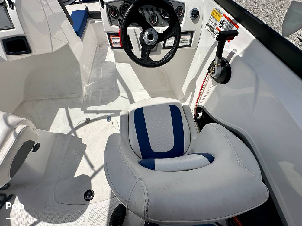 Slide: The Image of Tahoe 185 2022 - 15569032