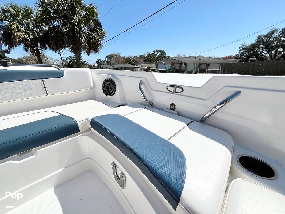 Slide: The Image of Bow Seating - 15233515
