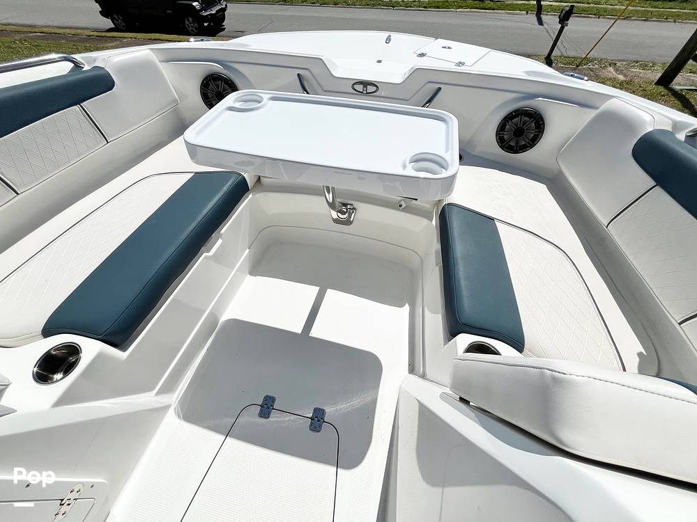 Slide: The Image of Cockpit Table - 15233541