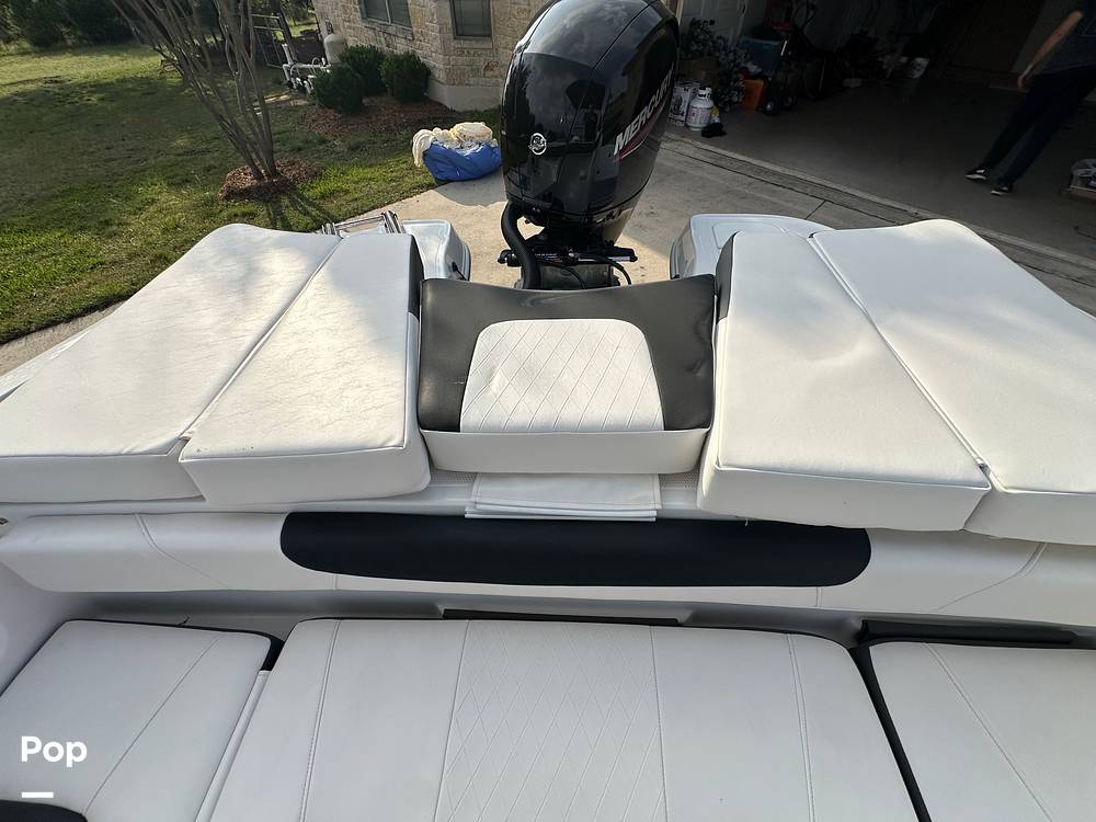 Slide: The Image of Tahoe 200 S 2022 - 15392577