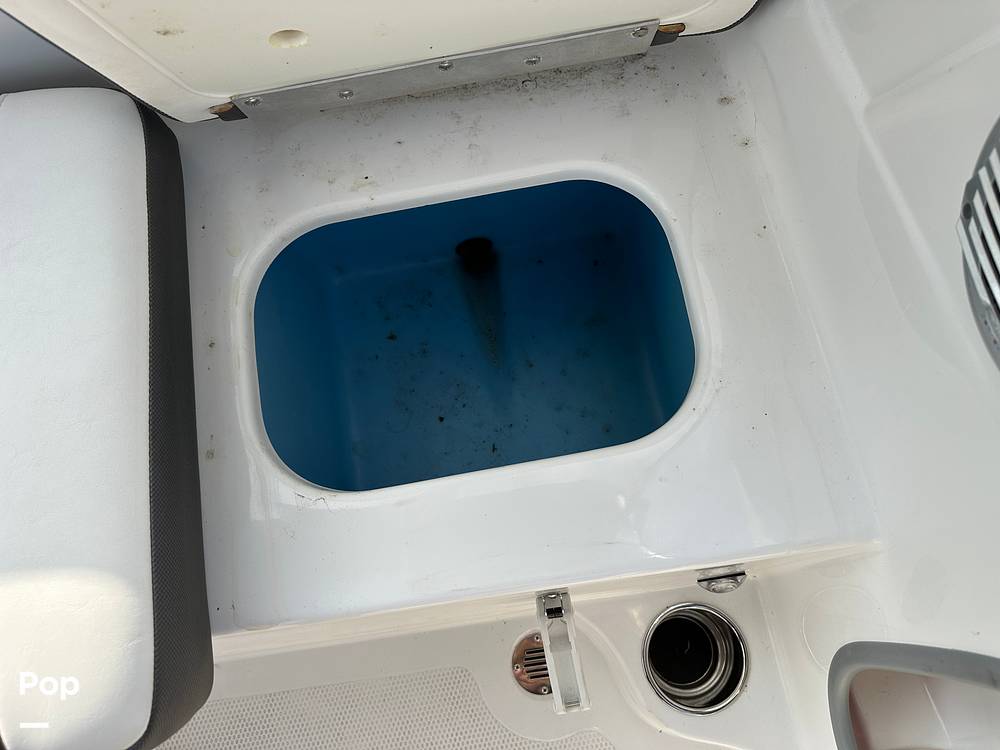 Slide: The Image of Tahoe 200 S 2022 - 15392578