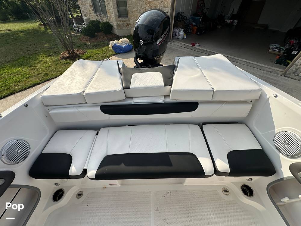 Slide: The Image of Tahoe 200 S 2022 - 15392589