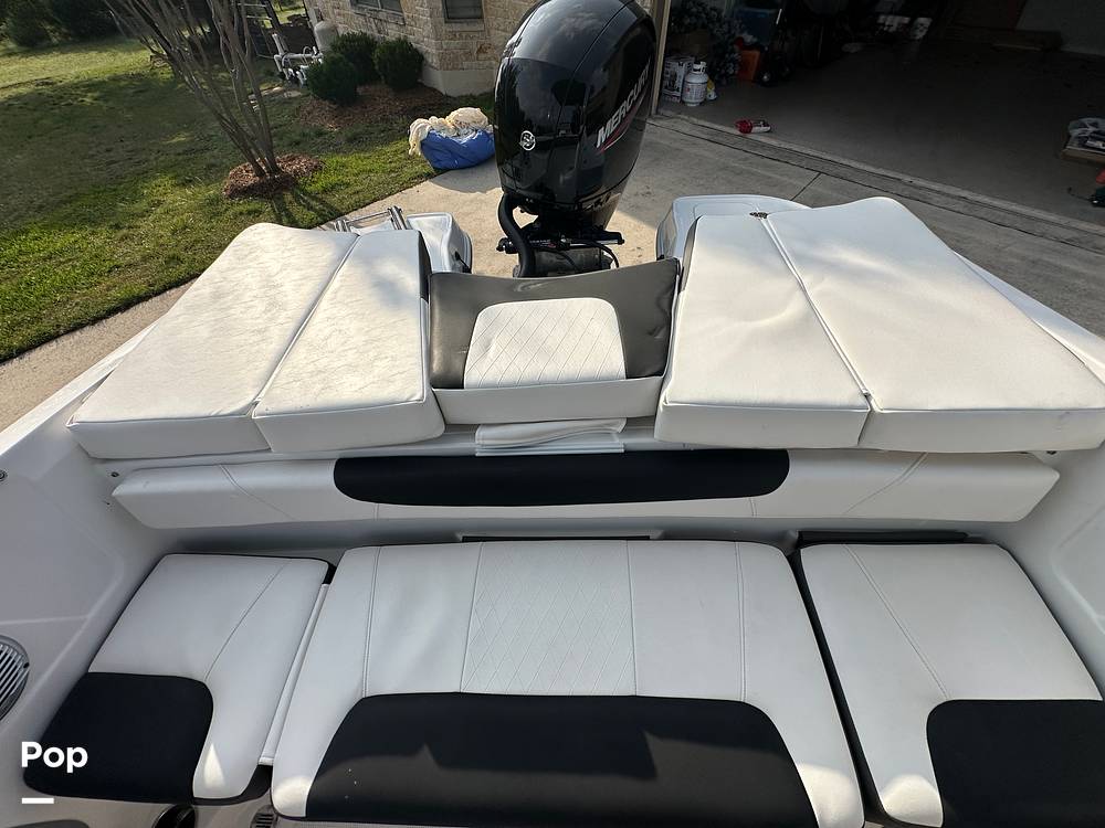 Slide: The Image of Tahoe 200 S 2022 - 15392591