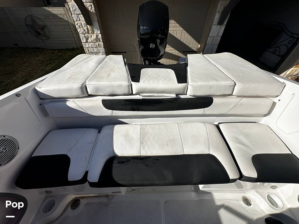 Slide: The Image of Tahoe 200S 2022 - 14861517