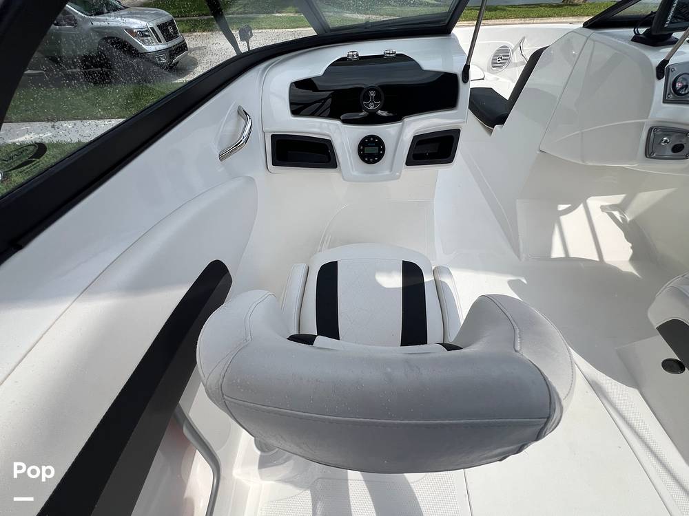 Slide: The Image of Tahoe 200 S 2022 - 14648401