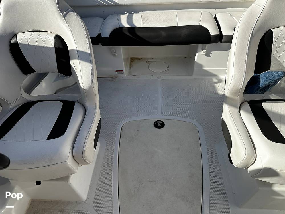 Slide: The Image of Tahoe 200S 2022 - 14861483