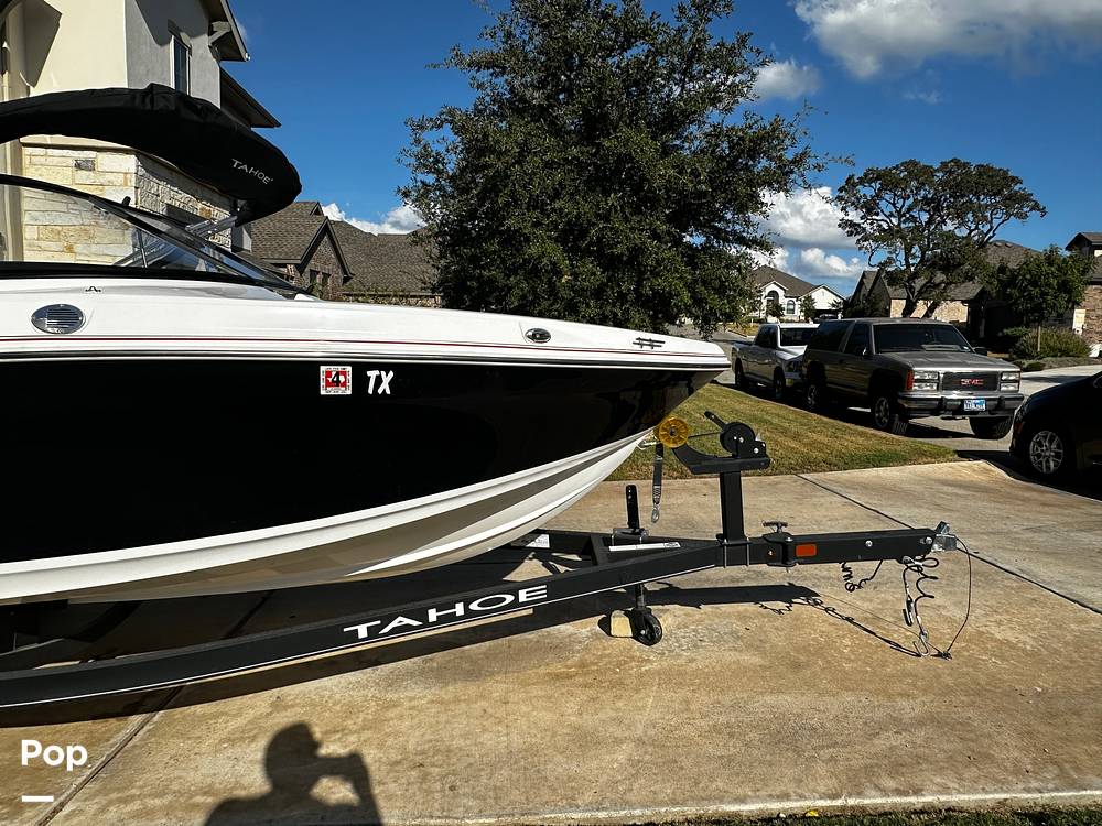 Slide: The Image of Tahoe 200S 2022 - 14862084