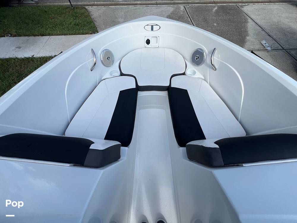 Slide: The Image of Tahoe 200 S 2022 - 14648416