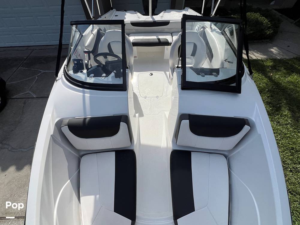 Slide: The Image of Tahoe 200 S 2022 - 14648428