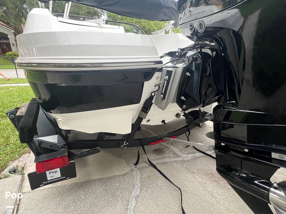 Slide: The Image of Tahoe 200 S 2022 - 14648436