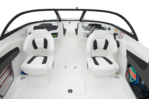 Slide: The Image of Tahoe 200 S 2024 - 19