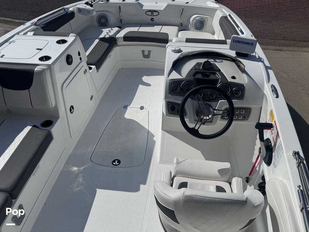 Slide: The Image of Tahoe 2150 2023 - 14753385