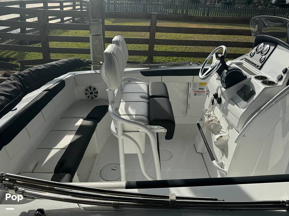Slide: The Image of Tahoe 2150 CC 2021 - 15061980