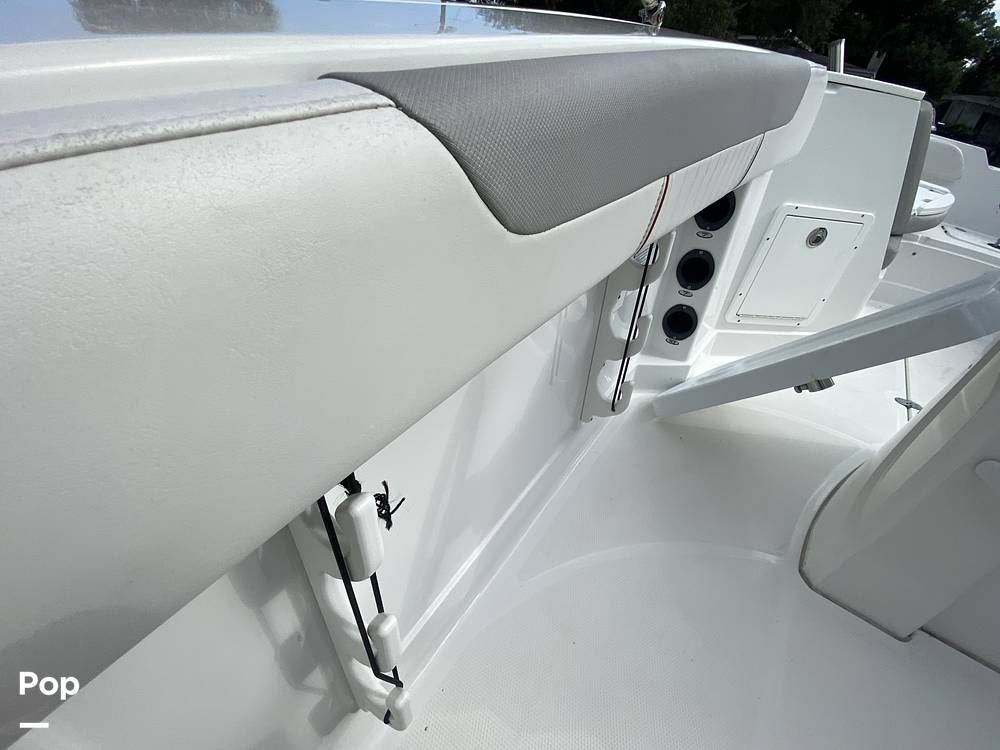 Slide: The Image of Tahoe 2150 CC 2021 - 14796114