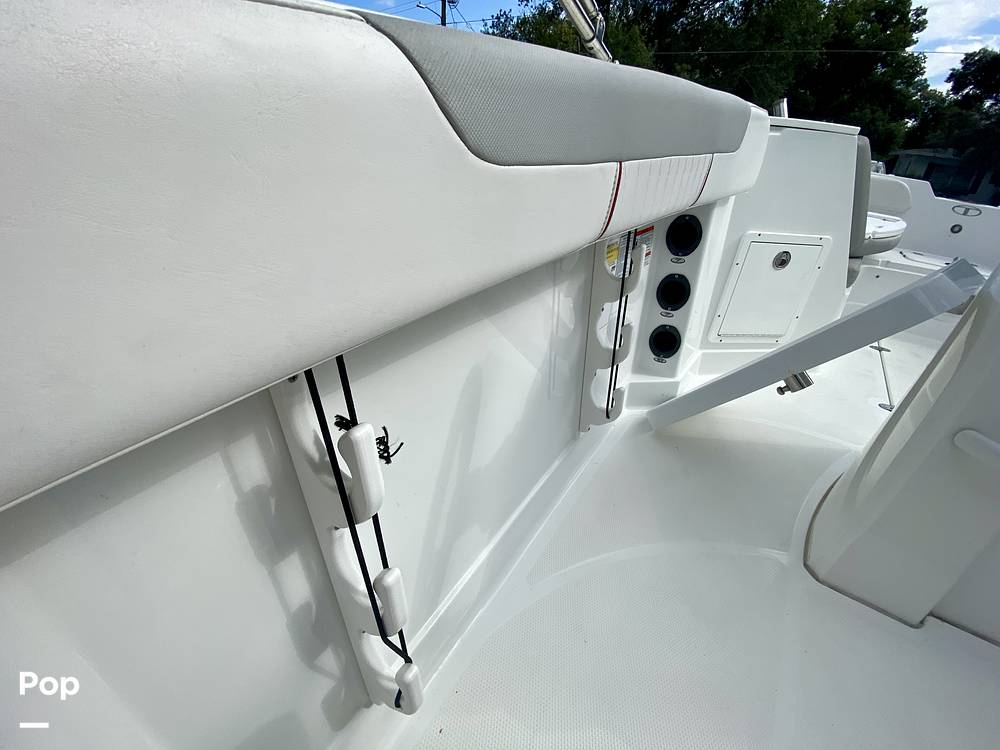 Slide: The Image of Tahoe 2150 CC 2021 - 14796115