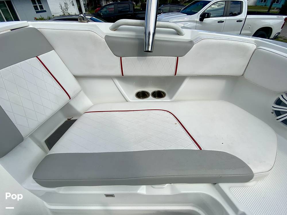 Slide: The Image of Tahoe 2150 CC 2021 - 14796144