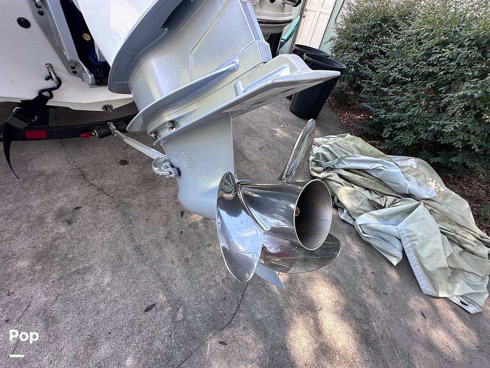 Slide: The Image of Tahoe 2150CC 2022 - 16