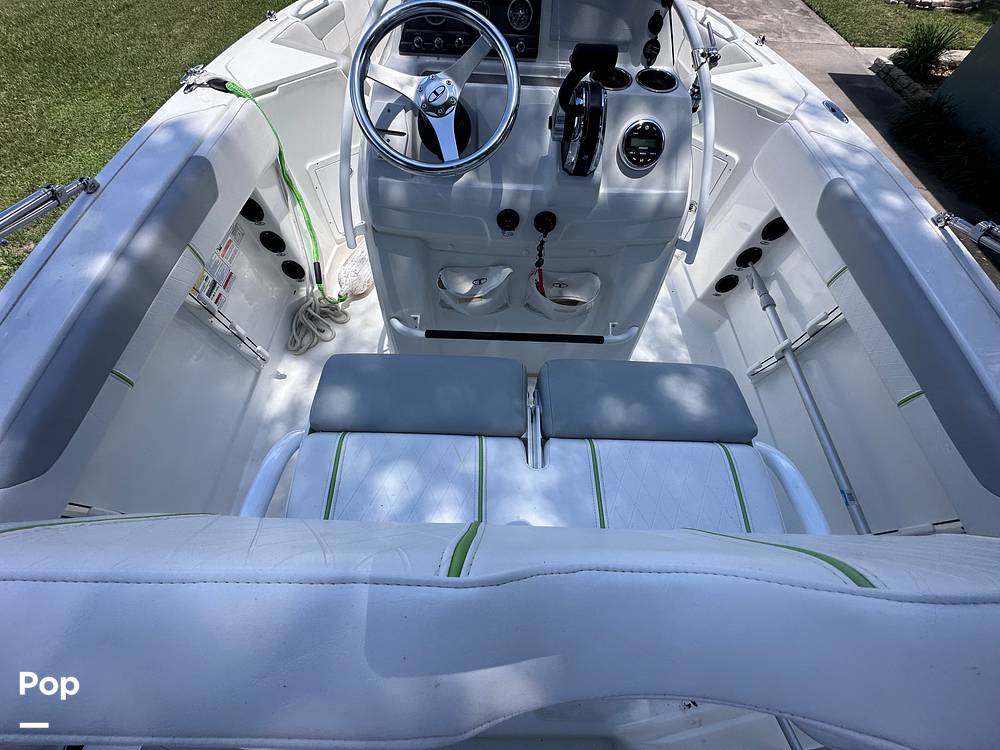 Slide: The Image of Tahoe 2150CC 2022 - 30