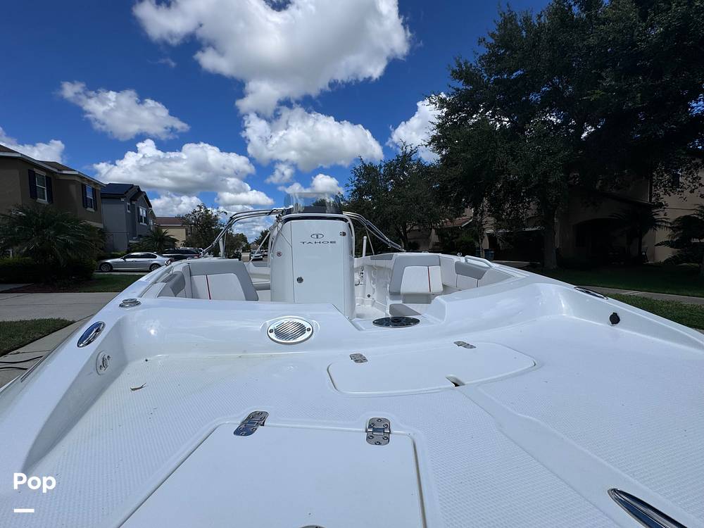 Slide: The Image of Tahoe 2150 Center Console 2021 - 14659688