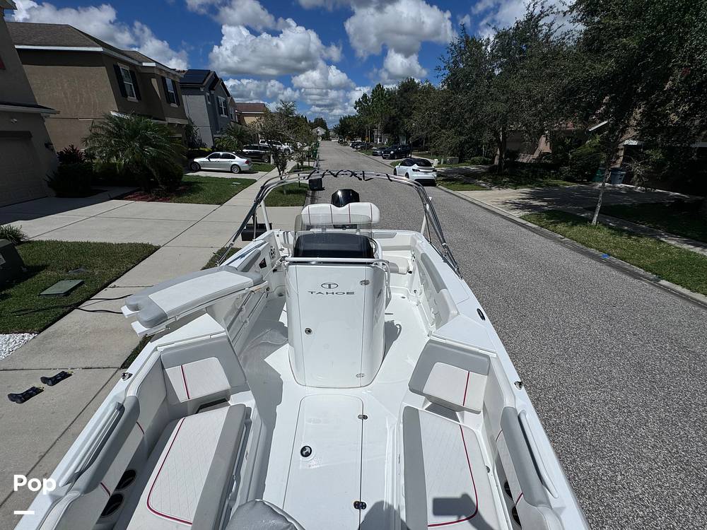 Slide: The Image of Tahoe 2150 Center Console 2021 - 14659712