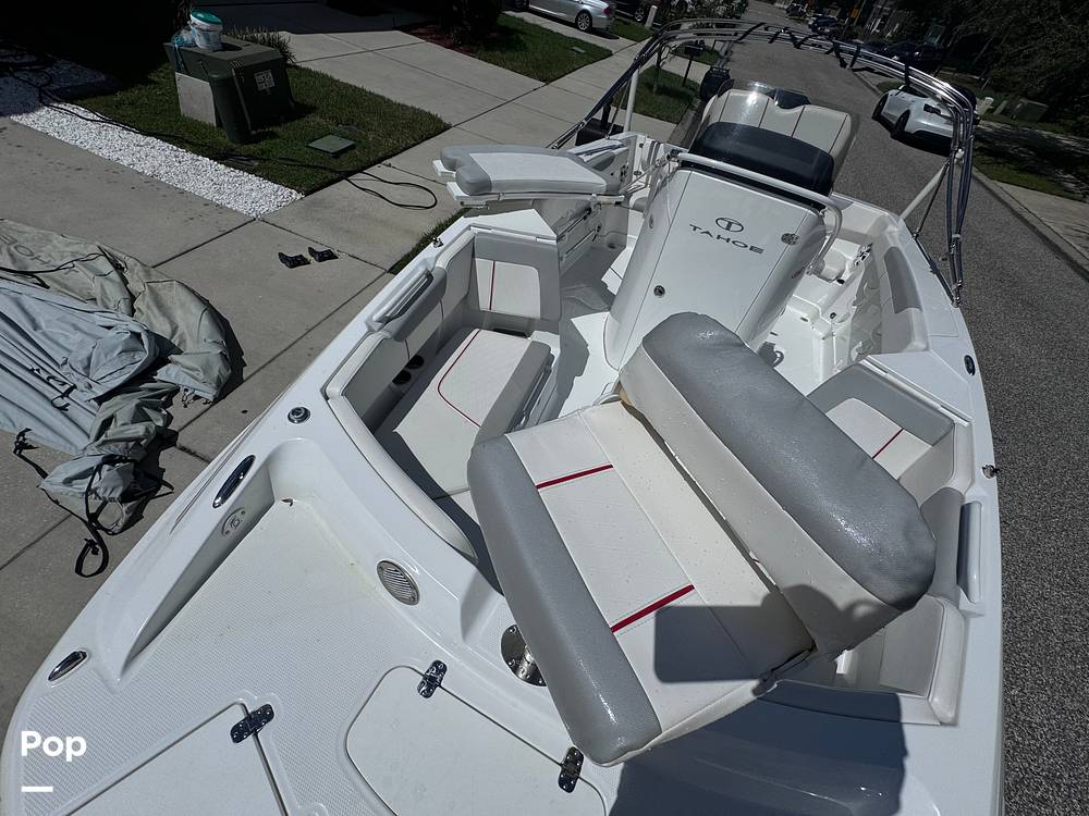 Slide: The Image of Tahoe 2150 Center Console 2021 - 14659713