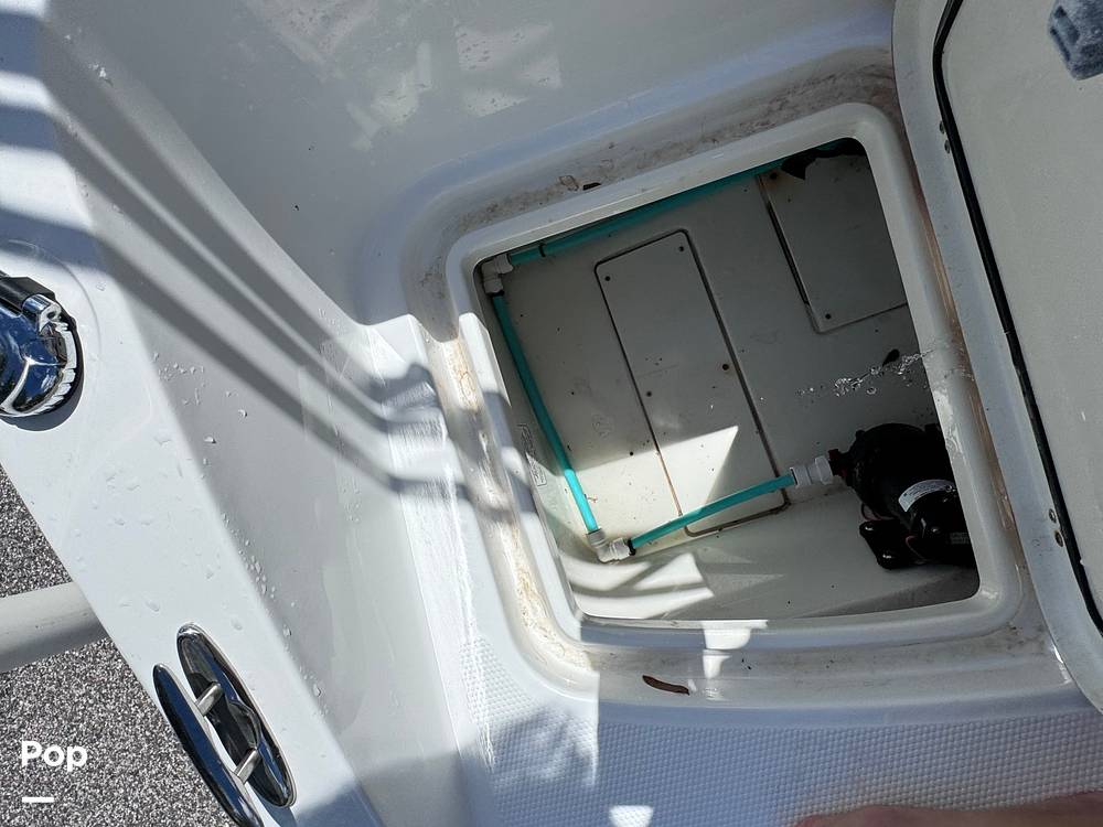 Slide: The Image of Tahoe 2150 Center Console 2021 - 14659782