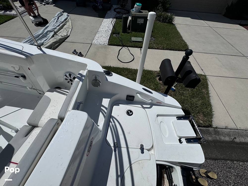 Slide: The Image of Tahoe 2150 Center Console 2021 - 14659783