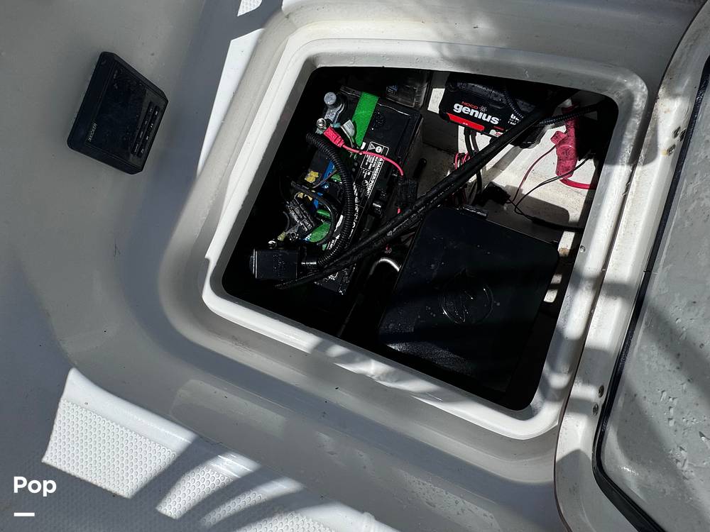 Slide: The Image of Tahoe 2150 Center Console 2021 - 14659784