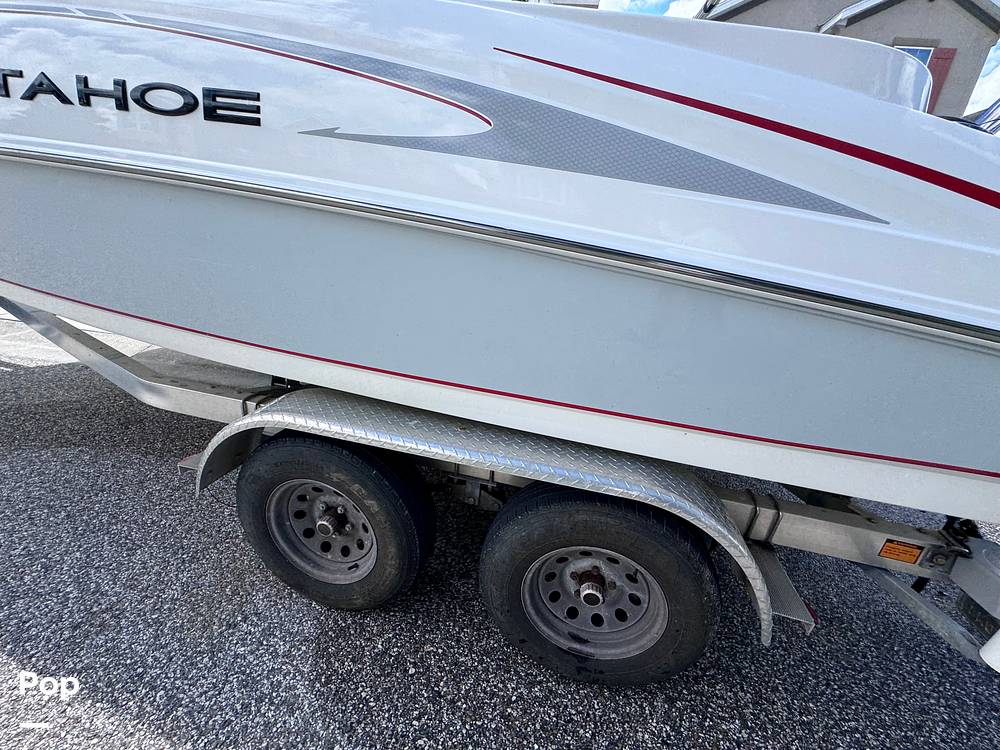 Slide: The Image of Tahoe 2150 Center Console 2021 - 14659796