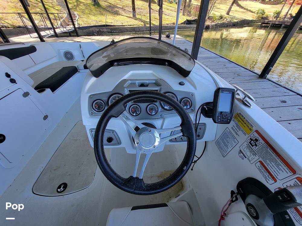 Slide: The Image of Tahoe 2150 S 2020 - 13981995