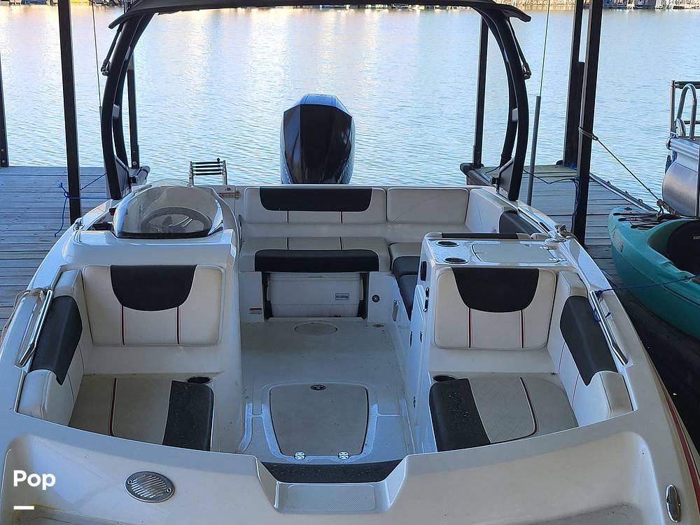 Slide: The Image of Tahoe 2150 S 2020 - 13981885