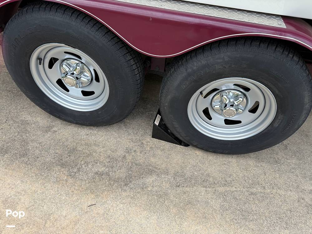 Slide: The Image of Tahoe 215XI 2017 - 15498927