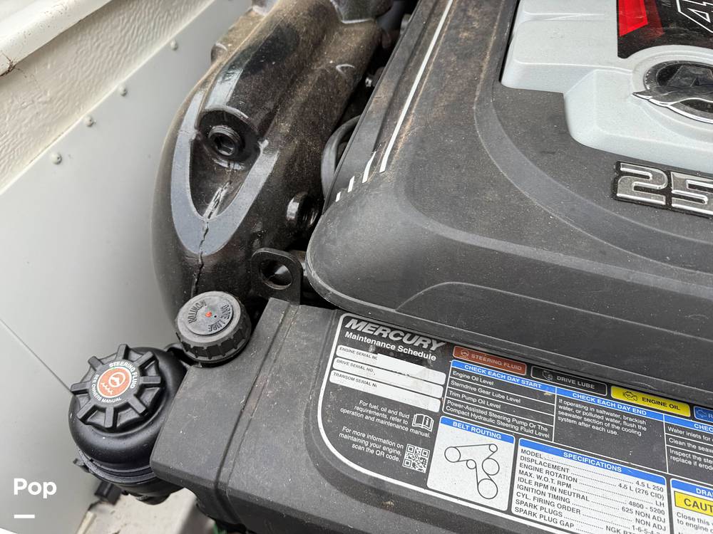 Slide: The Image of Tahoe 215XI 2017 - 15498929