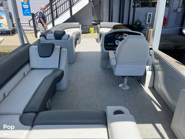 Slide: The Image of Tahoe 2585 Cascade Cruise Funship 2022 - 15164383